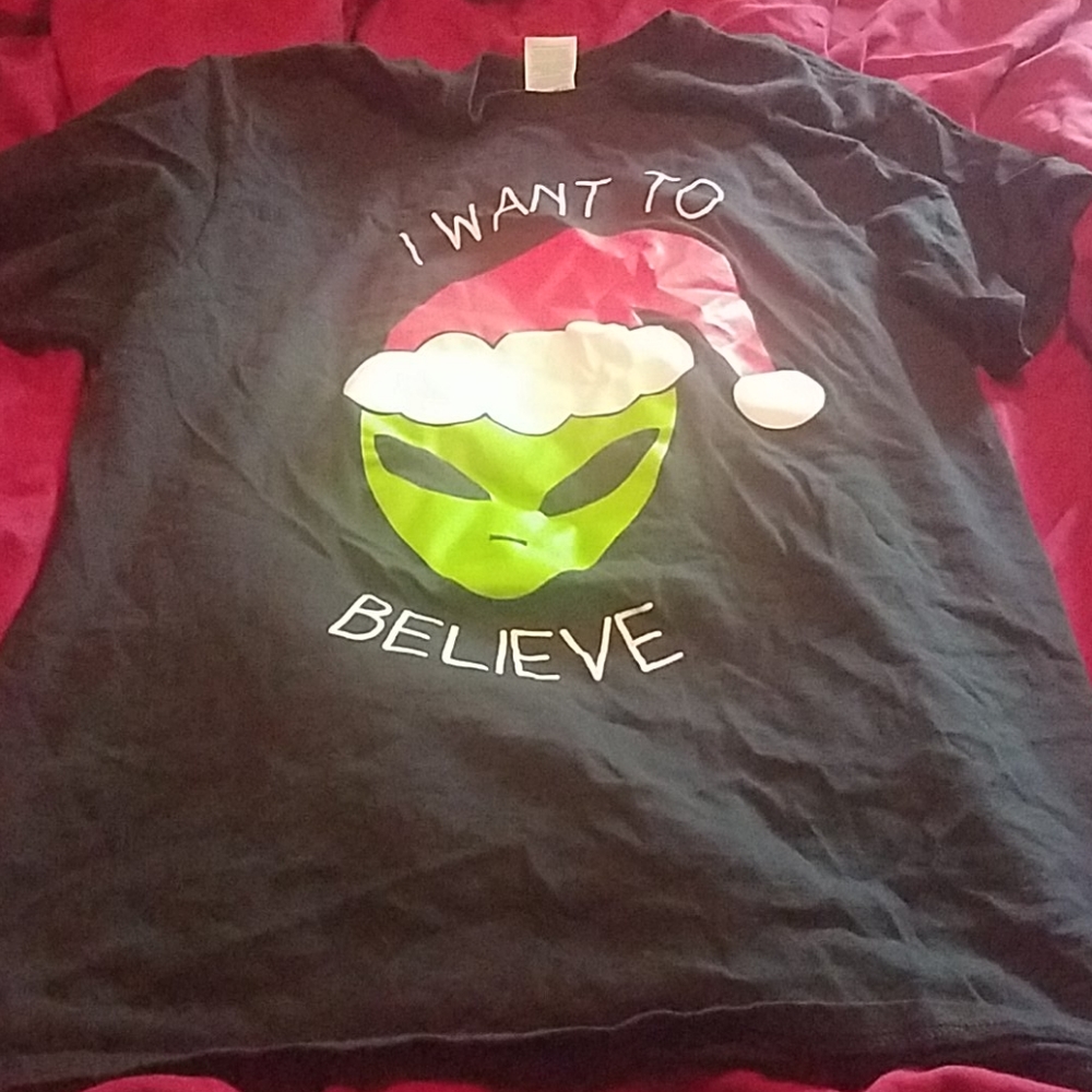 Alien Christmas tshirt